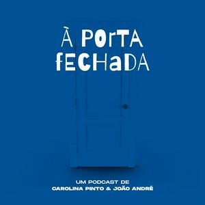 Ouça À Porta Fechada na aplicação