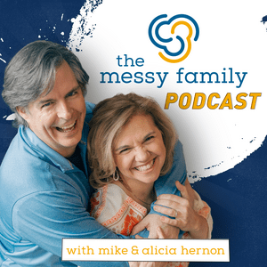 Ouça Messy Family Podcast : Catholic Conversations on Marriage and Family na aplicação