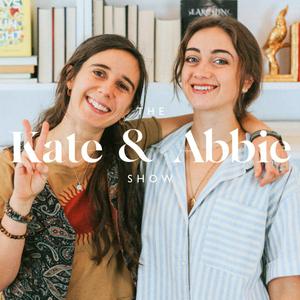 Ouça The Kate and Abbie Show na aplicação